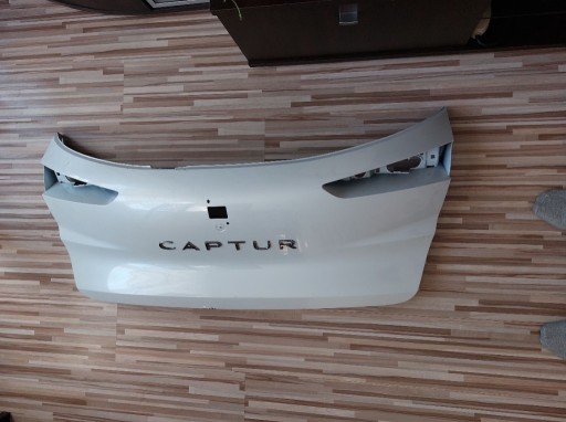 Zdjęcie oferty: Blenda klapy bagażnika Renault Captur II 2020–2024, oryginał, stan dobry
