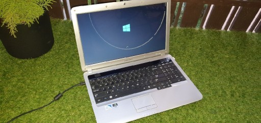 Zdjęcie oferty: Laptop samsung r530 torba