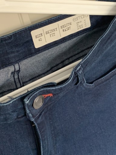 Zdjęcie oferty: Spodnie damskie jeans