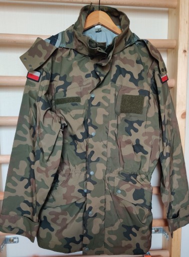 Zdjęcie oferty: Kurtka wojskowa goretex 128/MON r. XL/S - komplet