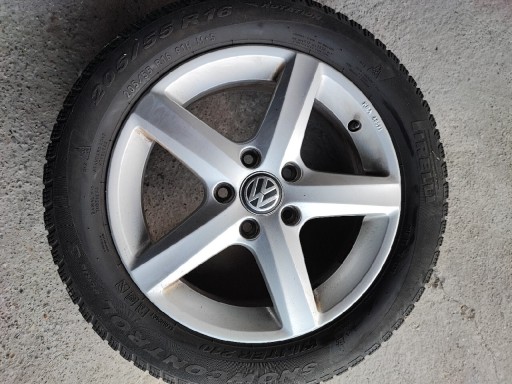 Zdjęcie oferty: Felgi 16" VW + opony zimowe