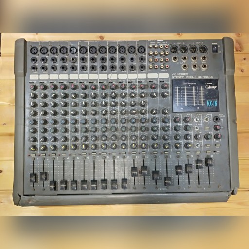 Zdjęcie oferty: Tanioo mixer Vantage vx16 