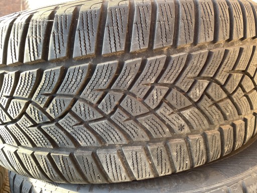 Zdjęcie oferty: Goodyear Ultragrip 225/50 R17