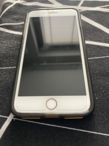 Zdjęcie oferty: iPhone 8 Plus 64GB sprawny