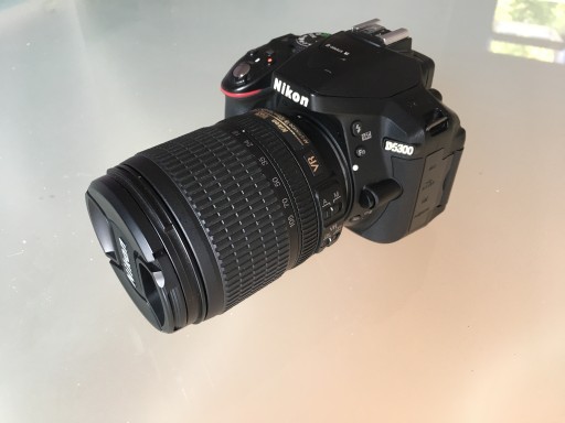 Zdjęcie oferty: Nikon D5300 + 18-55 VR + pokrowiec gratis 