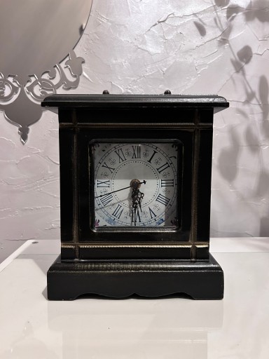 Zdjęcie oferty: Zegar postarzany retro w starym stylu