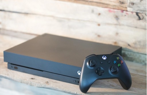 Zdjęcie oferty:  Xbox One X dysk 1 TB + pad - GW do listopada 2023