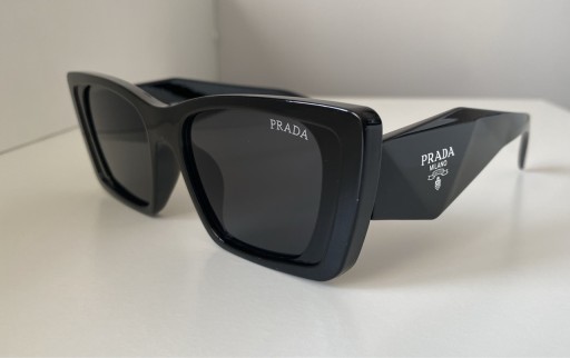 Zdjęcie oferty: Okulary przeciwsłoneczne Prada