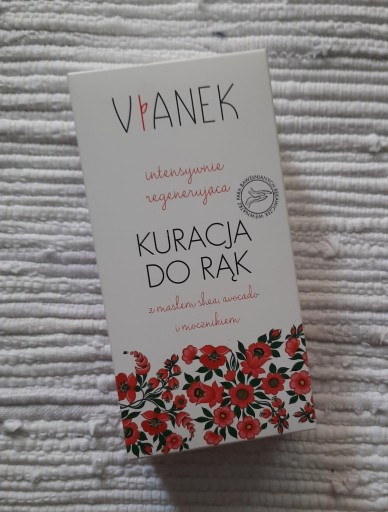 Zdjęcie oferty: VIANEK - regenerująca kuracja do rąk + rękawiczki