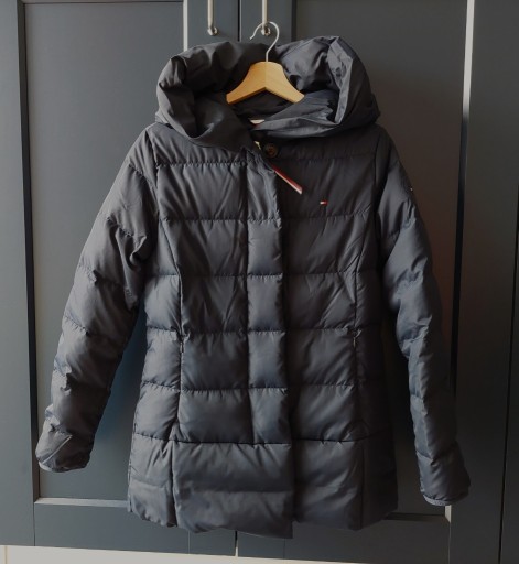 Zdjęcie oferty: Tommy Hilfiger płaszcz puchowy damski XS