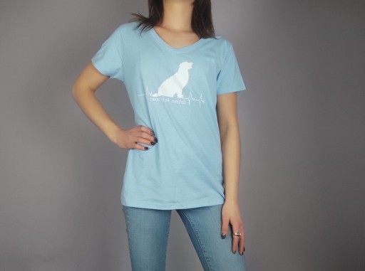 Zdjęcie oferty: T-shirt damski błękitny z nadrukiem psa S port and