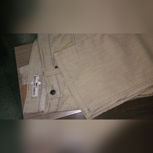 Zdjęcie oferty: Spodnie TOMMY HILFIGER ROZ 33