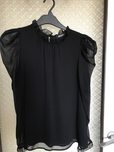 Zdjęcie oferty: Bluzka czarna DKNY rozmiar S