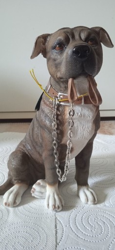 Zdjęcie oferty: BULL TERRIER CZEKAJĄCY NA SPACER LEONARDO COLLECTION LESSER &PAVEY 