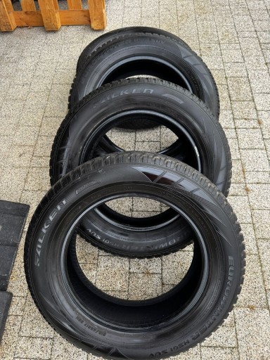Zdjęcie oferty: Komplet opon zimowych falken eurowinter suv 215 65r17 
