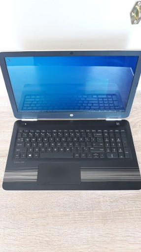 Zdjęcie oferty: Sprzedam laptop HP Pavilion 15-aw002nv (ENERGY STA