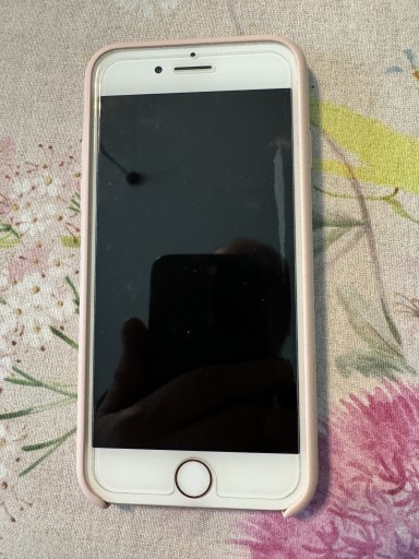 Zdjęcie oferty: iPhone 8 Gold 64GB stan idealny