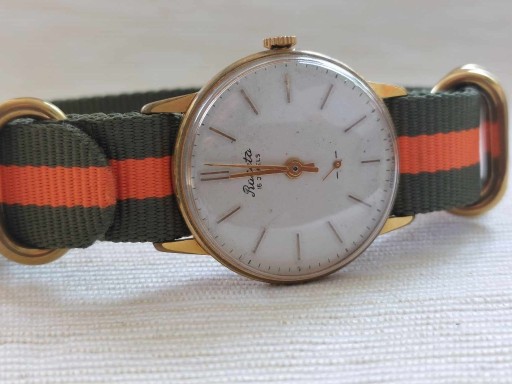 Zdjęcie oferty: Zabytkowy zegarek RAKIETA RAKETA PAKETA ZSRR CCCP