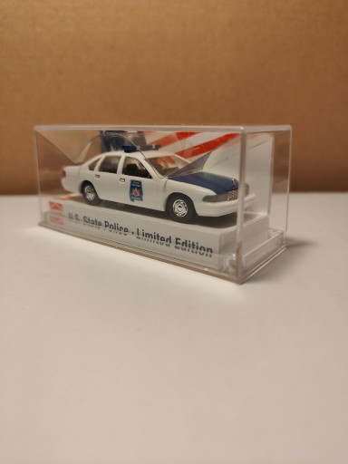 Zdjęcie oferty: Modele 6 aut policyjnych USA Busch