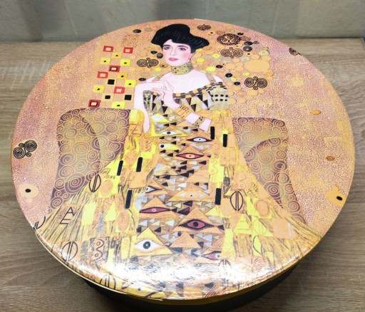 Zdjęcie oferty: Zestaw sześciu filiżanek i spodków - G. Klimt 'Portret Adeli Bloch-Bauer' 