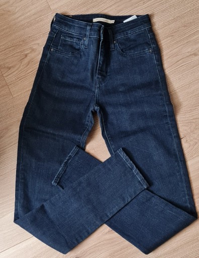 Zdjęcie oferty: Levis 721 25 x 30 