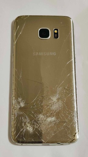 Zdjęcie oferty: Samsung Galaxy S7 EDGE SM-G935F 32GB/4GB Złoty