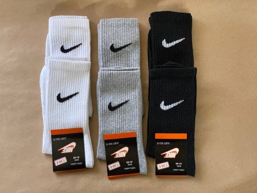 Zdjęcie oferty: Skarpety długie NIKE 41-45 WIOSNA/LATO