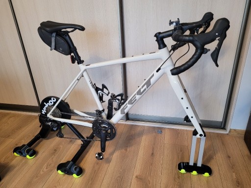 Zdjęcie oferty: Podstawka pod widelec przedniego koła, 12x100, rocker plate, trenażer