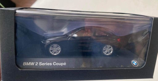 Zdjęcie oferty: 1:43 MINICHAMPS NOWY F22 CZARNY BMW 2 COUPE  