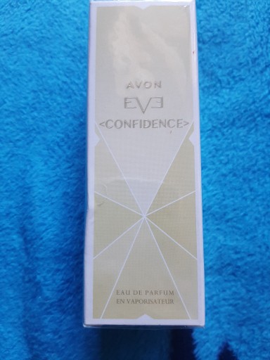 Zdjęcie oferty: AVON EVE Confidence woda perfumowana 30ml dla niej