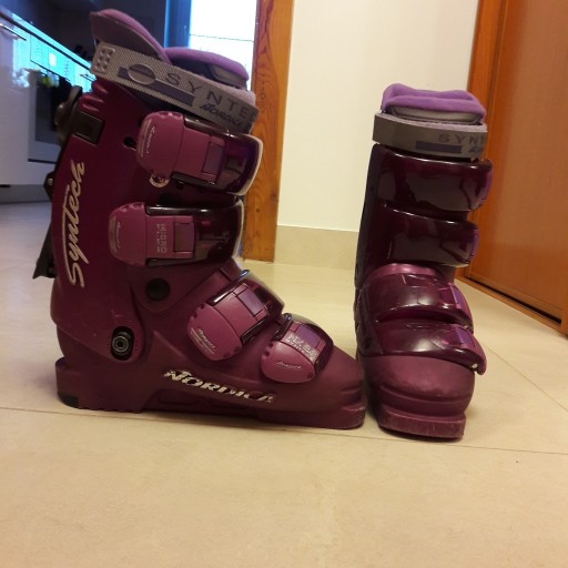 Zdjęcie oferty: buty narciarskie NORDICA roz. 23-23.50 (36 EU)