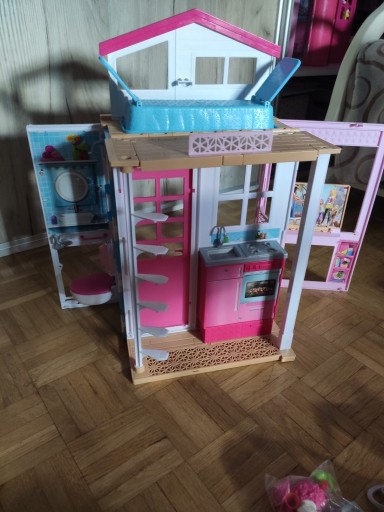 Zdjęcie oferty: Piętrowy domek Barbie