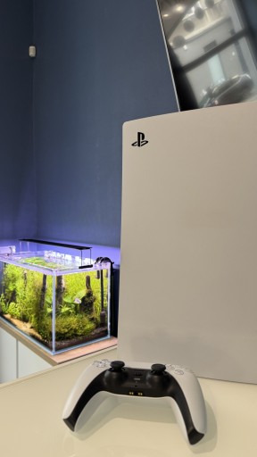 Zdjęcie oferty: PlayStation 5 1 Tb z napędem optycznym+1 kontroler