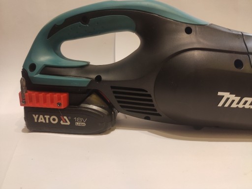 Zdjęcie oferty: Adapter przejściówka baterii Yato 18V do Makita 18V LXT