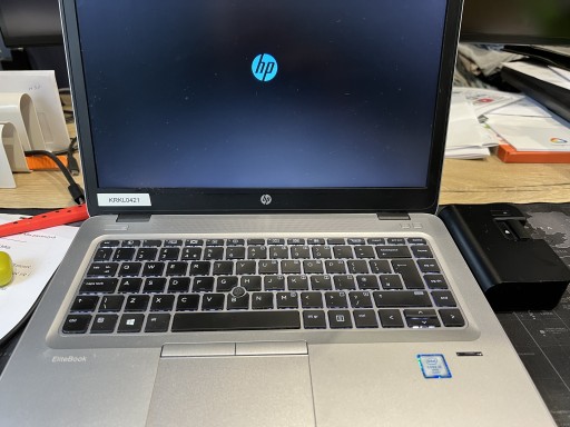 Zdjęcie oferty: Stacja dokująca z zasilaczem do laptopa HP