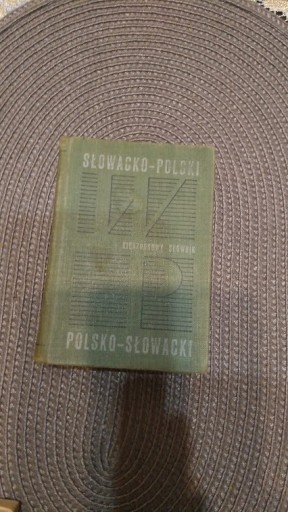 Zdjęcie oferty: Sprzedam słownik słowacko-polski i polsko-słowacki