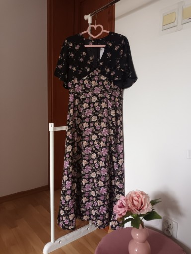 Zdjęcie oferty: Sukienka damska maxi w kwiaty Sinsay S 36