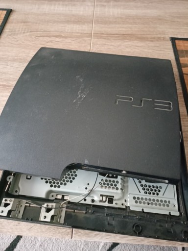 Zdjęcie oferty: Obudowa PS3 slim CECH 2004A