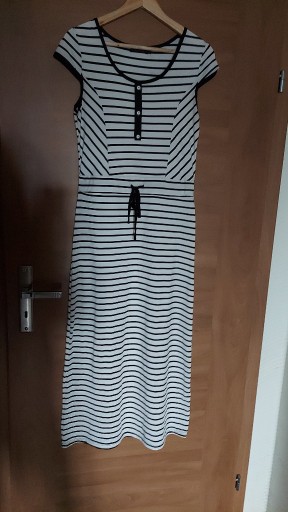 Zdjęcie oferty: Sukienka maxi w paski M/L 38/40 nowa