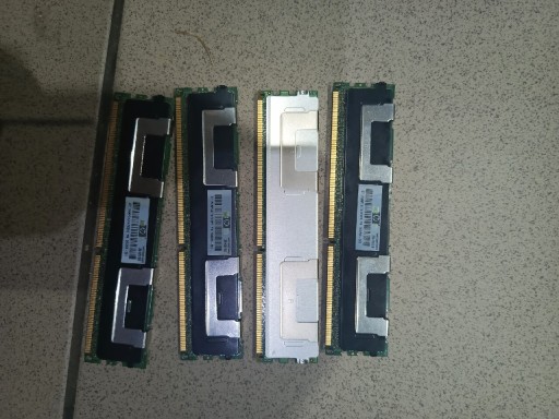 Zdjęcie oferty: Pamięć RAM DDR3 10600r 4gb serwer sprawne