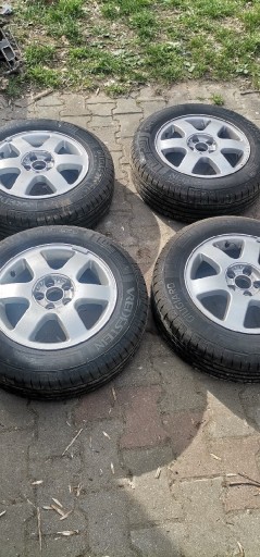 Zdjęcie oferty: Opo z felg. Alu vredestein 195/65 r15 audi i skoda