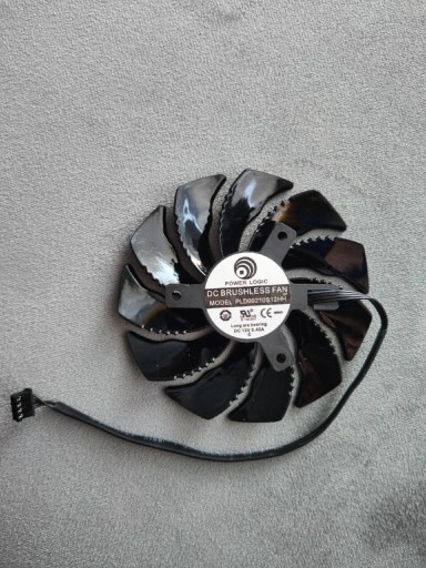 Zdjęcie oferty: Wentylator Gigabyte GTX 4pin złączka żeńska 