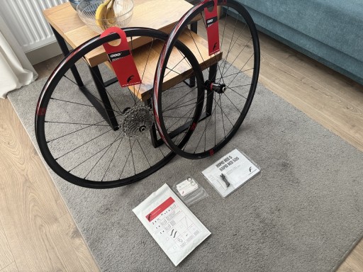 Zdjęcie oferty: Nowe Koła Gravel FULCRUM Rapid Red 5 DB 