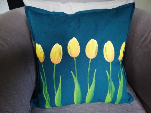 Zdjęcie oferty: Poszewka na poduszkę malowana wiosna kwiaty
