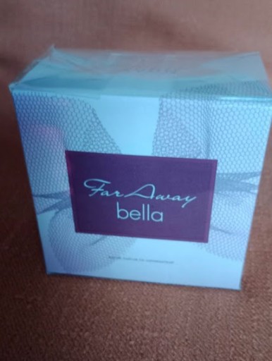 Zdjęcie oferty: Avon Far Away bella woda perfumowana 