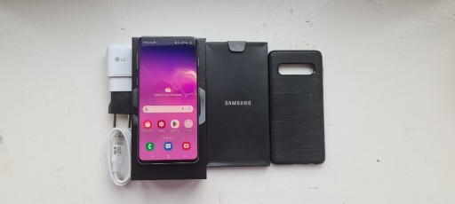 Zdjęcie oferty: Samsung Galaxy S10 100% Sprawny Zadbany Komplet