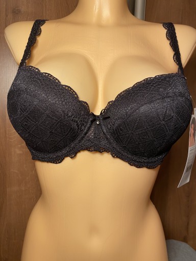 Zdjęcie oferty: Biustonosz Viania push-up,85A, nowy