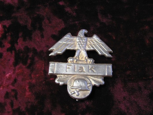 Zdjęcie oferty: niemiecka odznaka FLAK