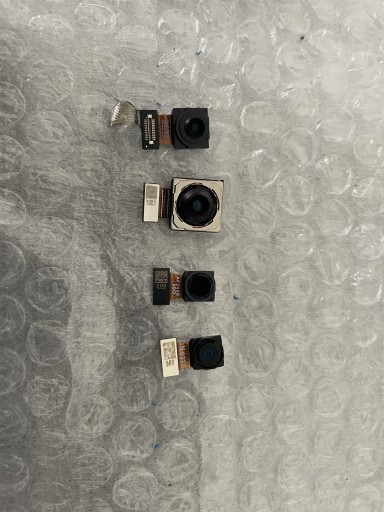 Zdjęcie oferty: Kompletny zestaw aparatów | Vivo Y70 V2023