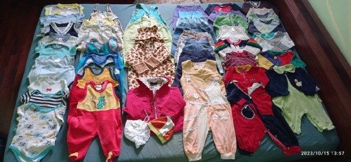 Zdjęcie oferty: Mega paka ubrań niemowlęcych. Rozmiar 62-68.